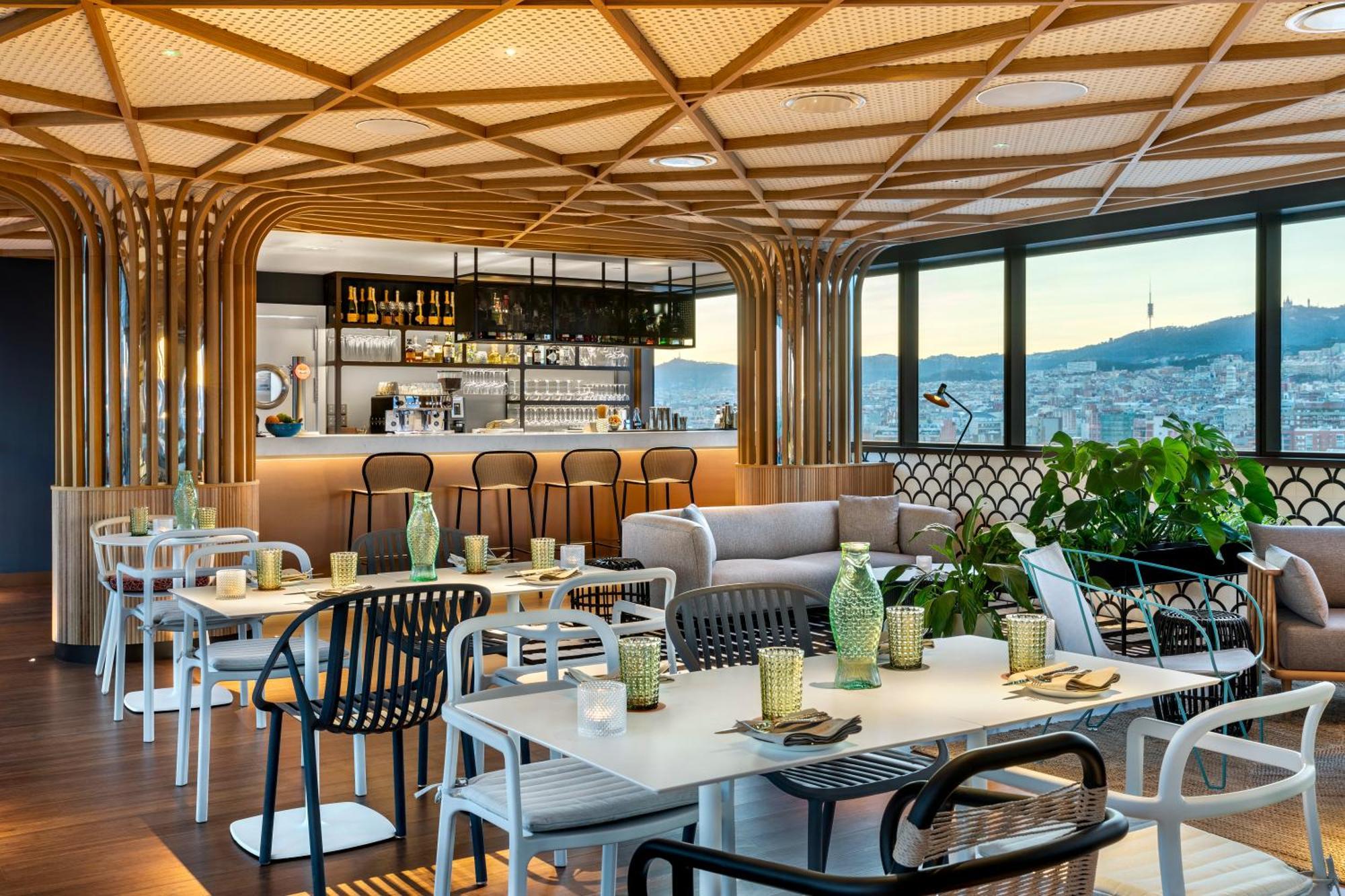 Labtwentytwo Barcelona, A Tribute Portfolio Hotel By Marriott Ngoại thất bức ảnh
