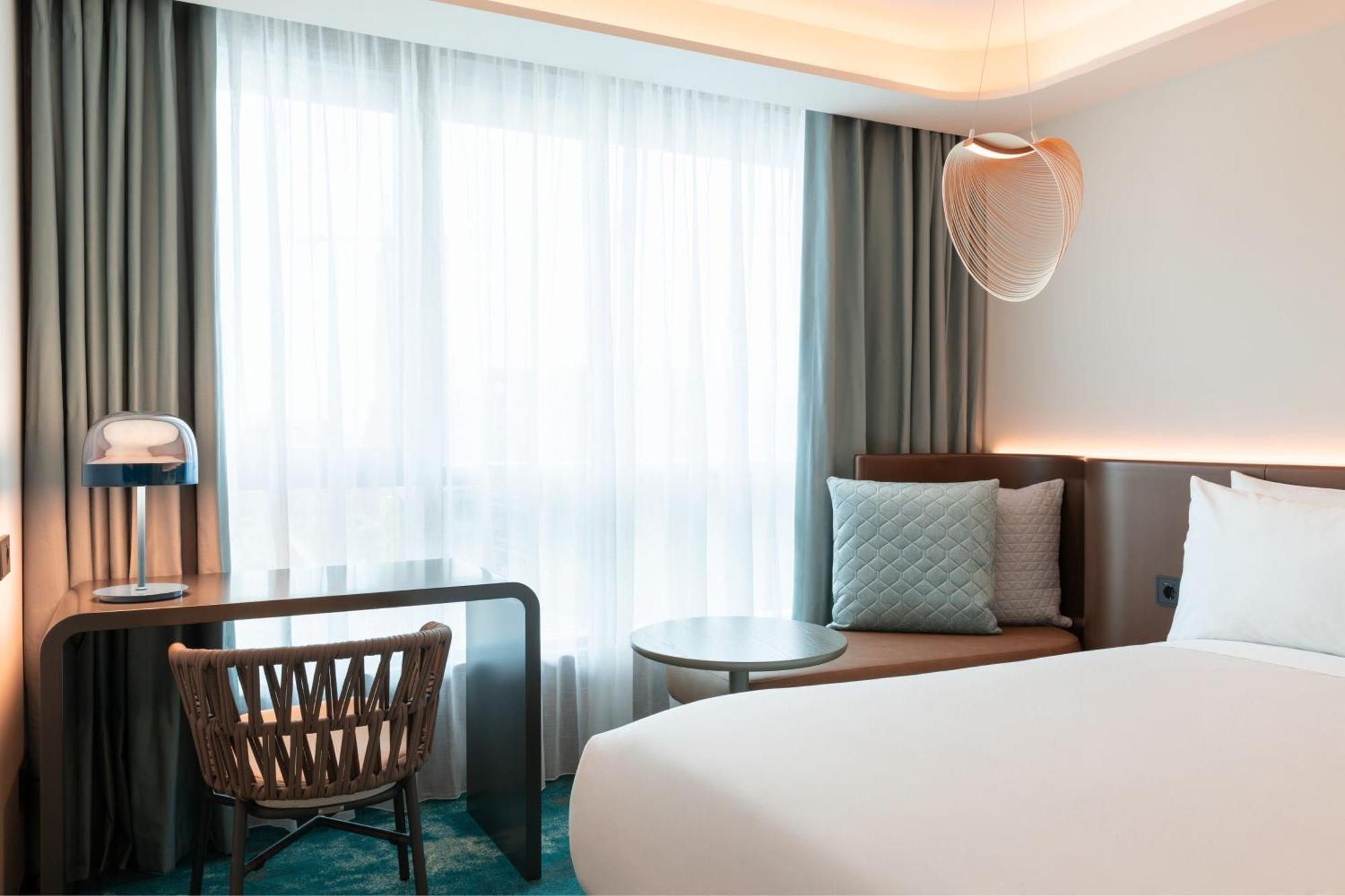 Labtwentytwo Barcelona, A Tribute Portfolio Hotel By Marriott Ngoại thất bức ảnh